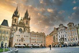 Berikut 10 Tempat Wisata Terkenal di Praha